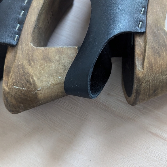 Swedish Clogs - Picture 7 of 11